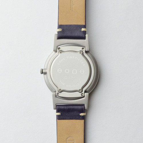 EONE 指南针系列 BR-IRIS-L-PU 紫色皮带 触感设计腕表